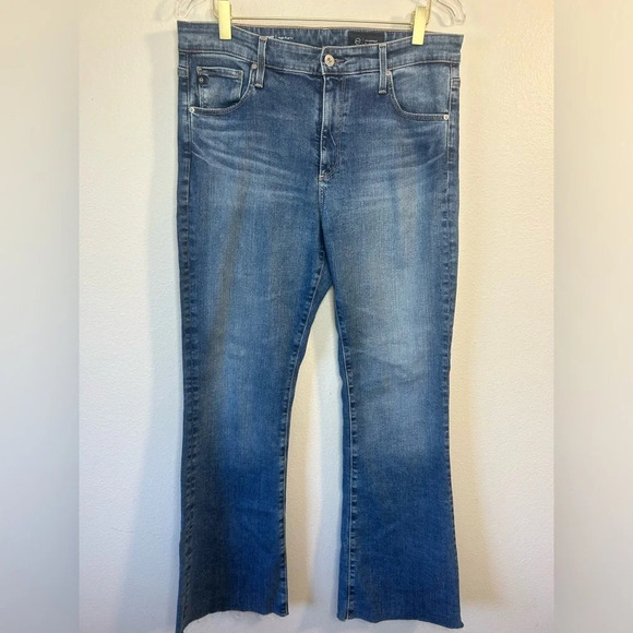 AG Jeans Farrah Boot High Rise denim Medium wash, raw him size 32 R - Picture 6 of 15